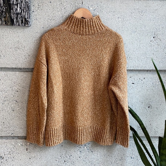 H&M Oversized Super soft Sweater - Picture 7 of 7
